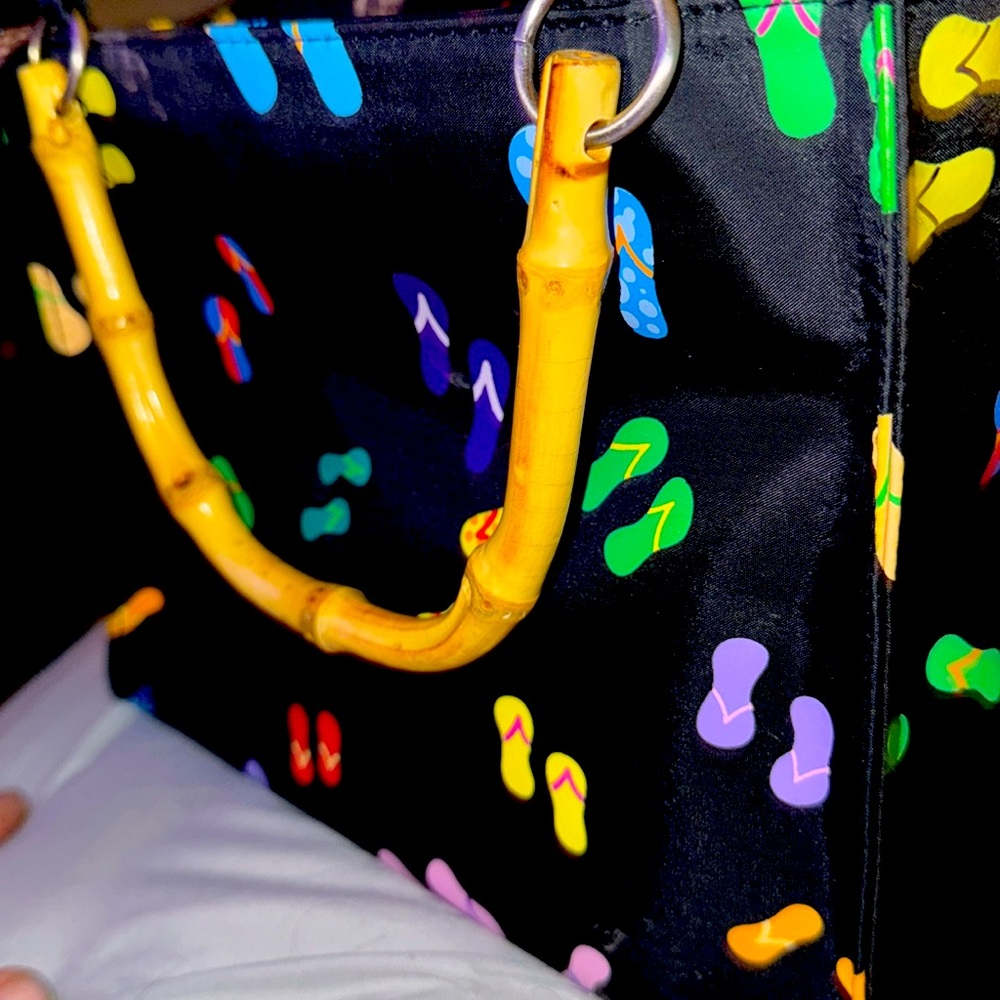 Host Pick!! NWOT Sunny Hawaii Small Flip Flop  Bag